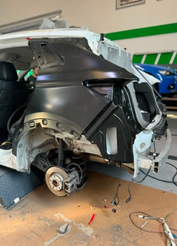 Riparazione della carrozzeria di un'auto dopo un urto – Carrozzeria Cubicar Rovereto